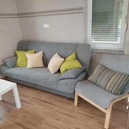 Apartma Vali Apartment *