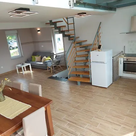 Apartma Vali Apartment Gradisca